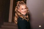 Зірка "Жіночого кварталу" Катерина Нікіткіна вигнулася у візку без одягу: "Багатьом не подобаюся"