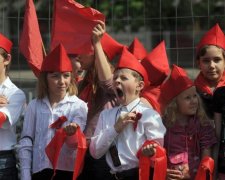 "Пекло яке": донбаські маргінали влаштують совкові тортури для дітей