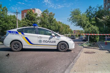 Жуткое ДТП в Днепре: двоих детей вытащили из перевернувшегося авто