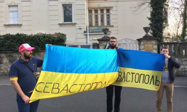 Смелый поступок патриота в Крыму взбудоражил сеть