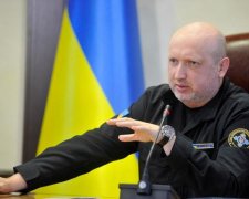 Турчинов закликав скасувати АТО