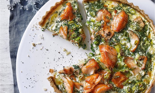 Рецепт пирога з лососем та шпинатом всього за 3 простих кроки