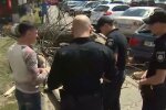 У Запоріжжі дитину ледь не розчавило за два кроки від будинку - моторошний екстрим потрапив на камеру