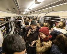 Афера з терміналом в метро розсмішила фахівця