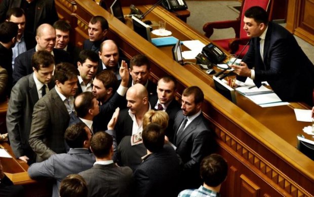 Как у Януковича: политик раскрыл основные ошибки действующей власти