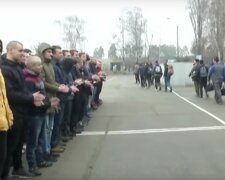 ВСУ призыв, скриншот: YouTube
