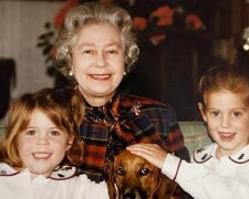 Принцеса Беатріс, принцеса Євгенія та королева Єлизавета II, фото: royalfamily/Twitte