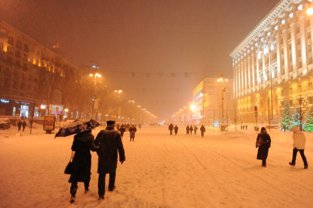 Погода в новорічну ніч змусить українців напружитися: детальний прогноз