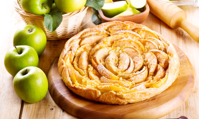 Відірватися неможливо: листкове тістечко з яблуками