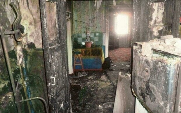 Житель Луганщини підпалив будинки сусідів і застрелився
