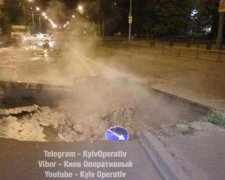 Сайлент Хилл в Киеве: кипяток на улице и десятки домов без воды