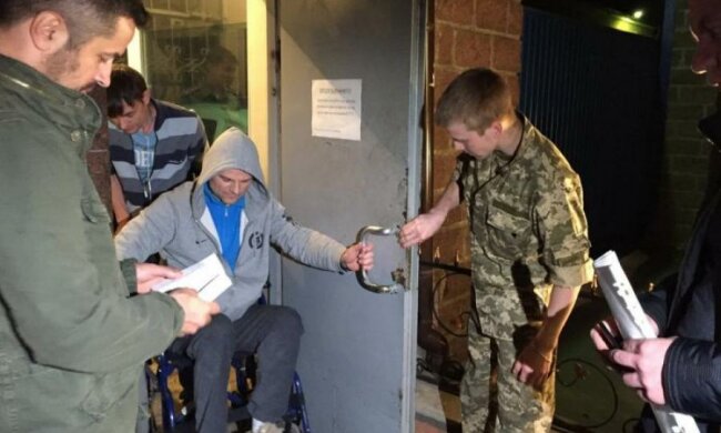 Місяці під вартою і мільйонна застава: з'явилися деталі у справі Онищенка