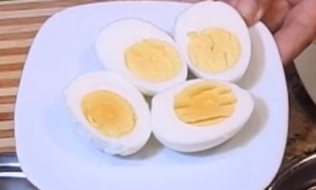 Вареные яйца. Фото: Youtube