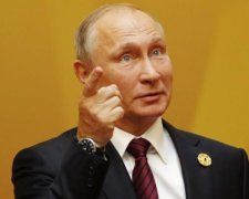 Путин отчаянно пытается вырасти. Сеть в истерике