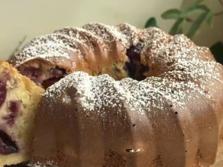 Кекс с черешней: фото скрин Инстаграм