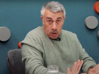 Скріншот до відео з каналу Євгенія Комаровського в YouTube