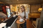 Брак мізків та виховання: столичне кафе вляпалось в гучний скандал