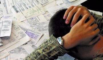 Борги почнуть стягувати із зарплат і пенсій