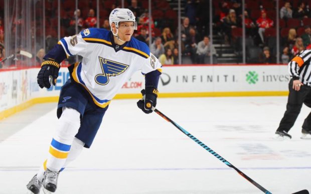 НХЛ: Сент-Луїс продовжив контракт з хокеїстом українського походження