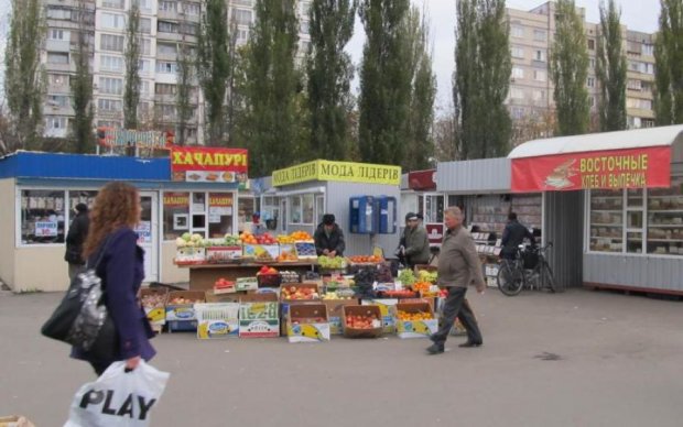 Как выглядит Вокзальная площадь Киева после "освобождения" от МАФов