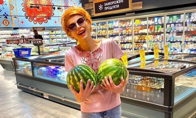 Олена-Крістіна Лебідь, фото з Instagram