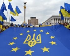 Гройсман пообещал безвизовый режим в течение месяца