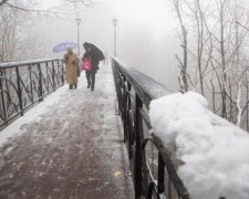 Погода в Украине на месяц: не спешите прятать сапоги