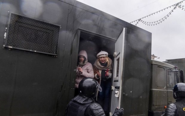 В Минске отпустили задержанных журналистов
