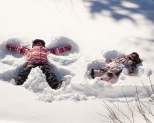 Тіла дітей знайшли у сніговій могилі: батьки не можуть собі це пробачити