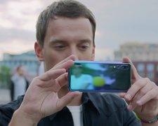 Глава компании лично рекламирует Huawei Pro P30: из первых рук