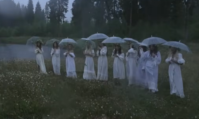 Кадр из выпуска шоу "Холостяк"