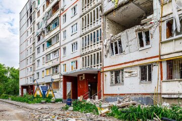 Война в Украине повредила тысячи домов