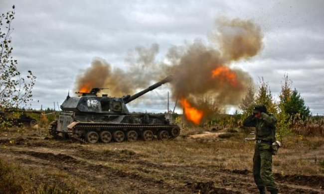 Опять заговорили танки: боевики вели активные обстрелы по всей линии фронта