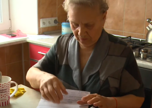 Платежки за коммуналку. Фото: скрин youtube