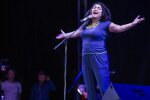 У Лолиты начался приступ после концерта, звезду едва удержали на ногах