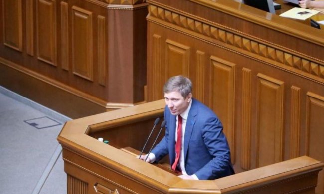 Акциз на электронные сигареты - прямой путь к контрабанде, - Шахов