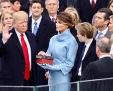 Даже жена не уважает: Мелания Трамп публично проигнорировала мужа