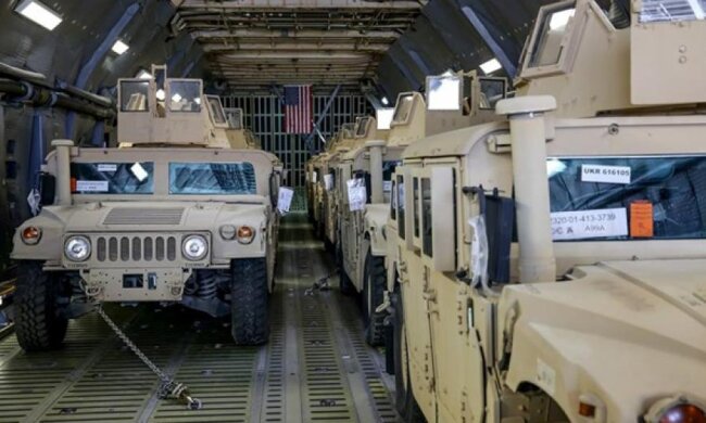 "Хаммеры", которые США подарили Украине, растаможили по миллиону гривен