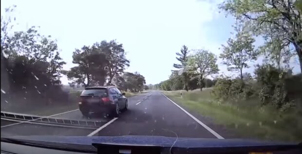 Авария BMW, скриншот видео