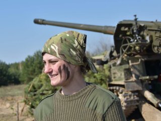 Військова, фото: Facebook
