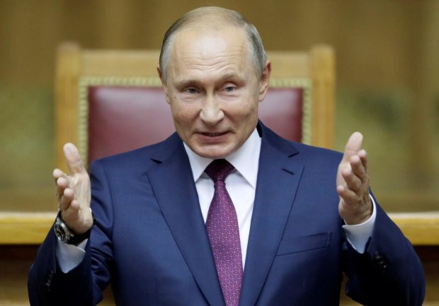 Путінські боти почали війну проти президента: ситуація напружена до межі
