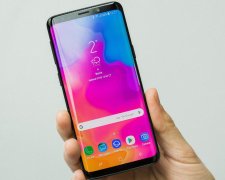 Samsung снова опозорилась перед владельцами Galaxy S9