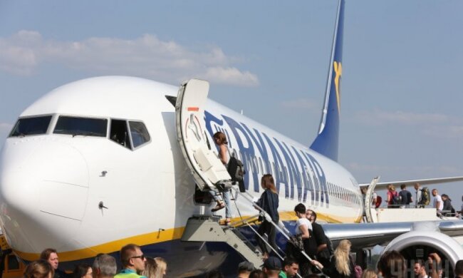 Львів'яни, терміново пакуйте валізи: Ryanair влаштував розпродаж квитків за смішними цінами