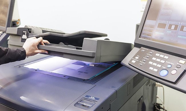 Нічого незвичайного: Dropbox почне переглядати фото користувачів