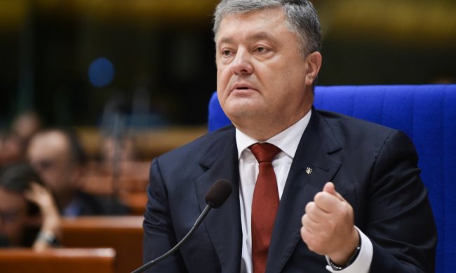 Вакарчук і Зеленський викликали Порошенка на дуель: гріх відмовлятися