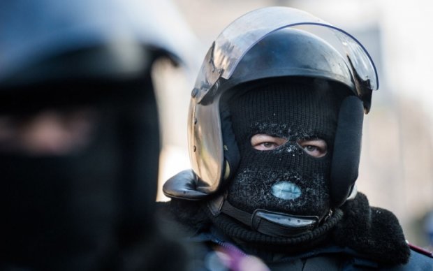 Палачи Майдана готовят побег из Украины