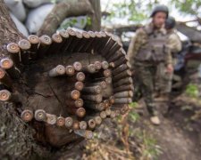 Лента за лентою: на четвертому році війни в Україні задумались про патрони