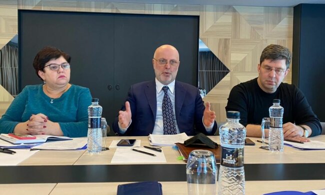 засідання членів правління вго АППУ