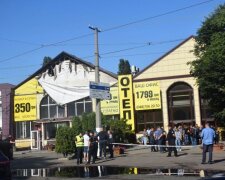 Під Одесою прощаються з парою закоханих, які згоріли живцем у "Токіо Стар": "Сповнені любов'ю, мріяли бути разом"