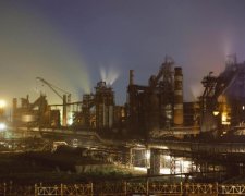 Бойовики «ДНР» ріжуть заводи на металобрухт